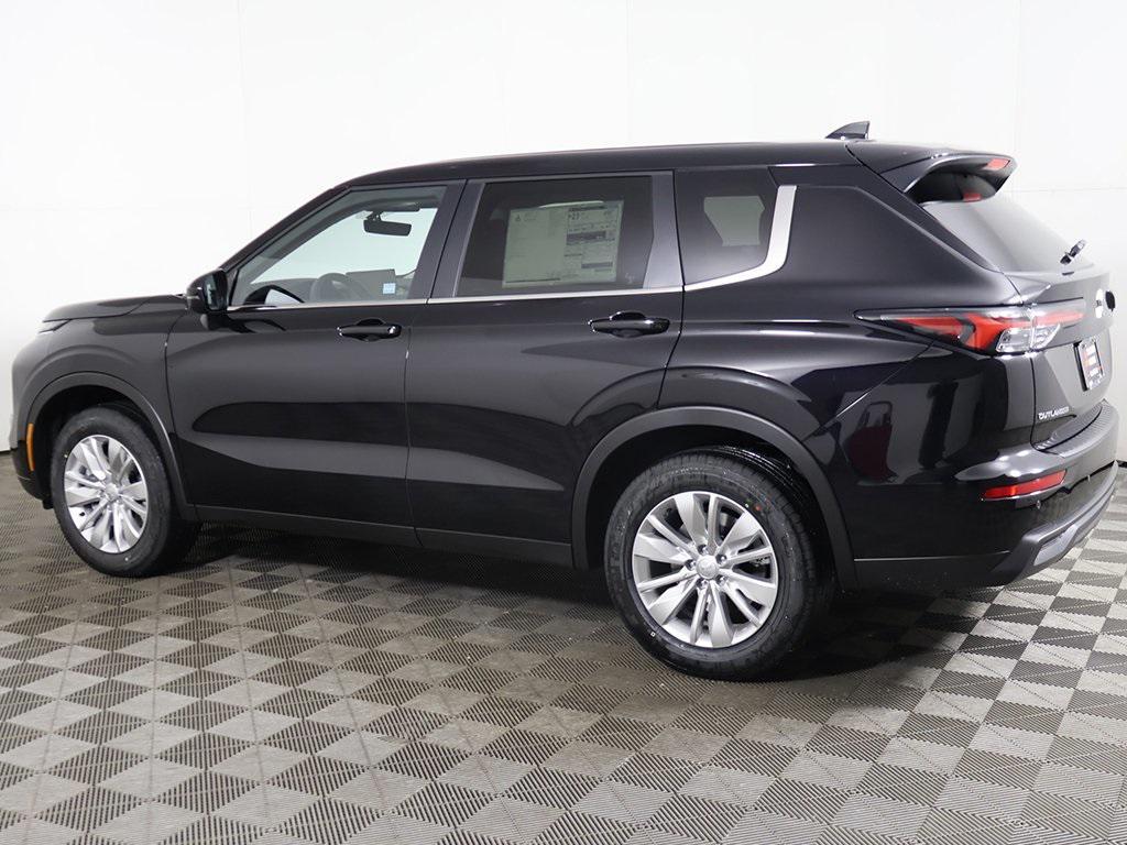 new 2026 Mitsubishi Outlander car, priced at $34,435