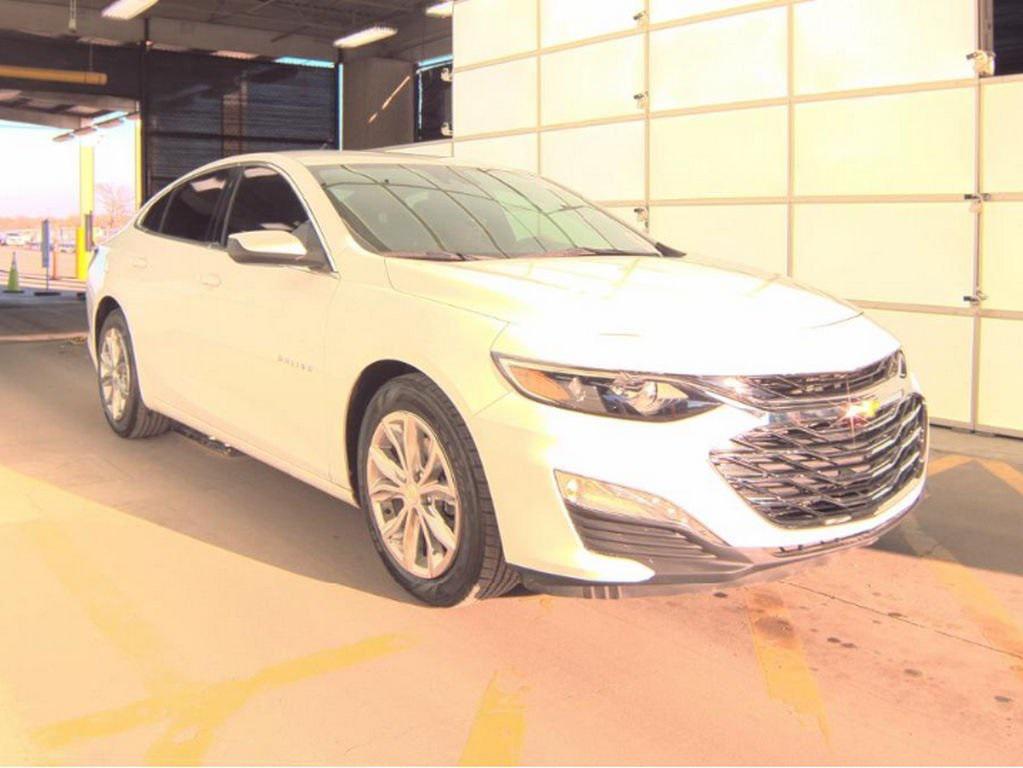 used 2021 Chevrolet Malibu car, priced at $15,899