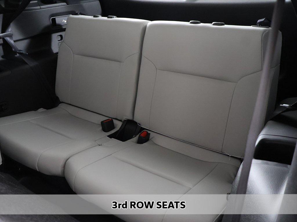 new 2025 Mitsubishi Outlander car, priced at $38,465