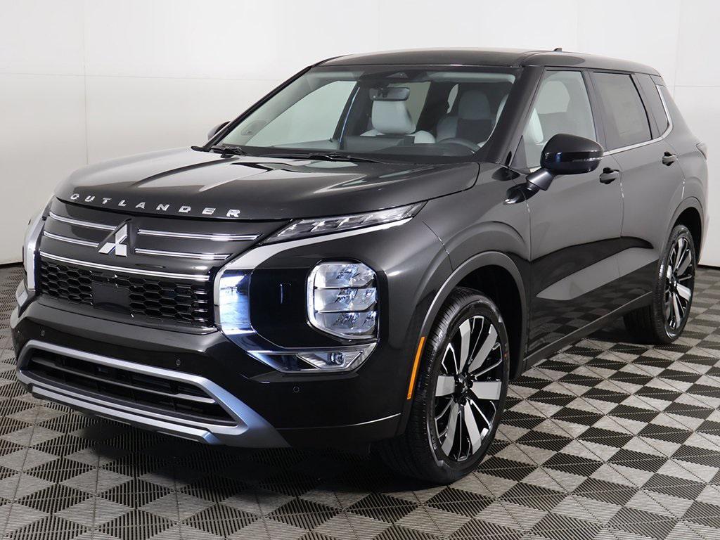 new 2025 Mitsubishi Outlander car, priced at $38,465