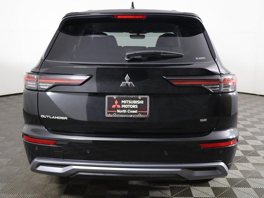 new 2025 Mitsubishi Outlander car, priced at $38,465