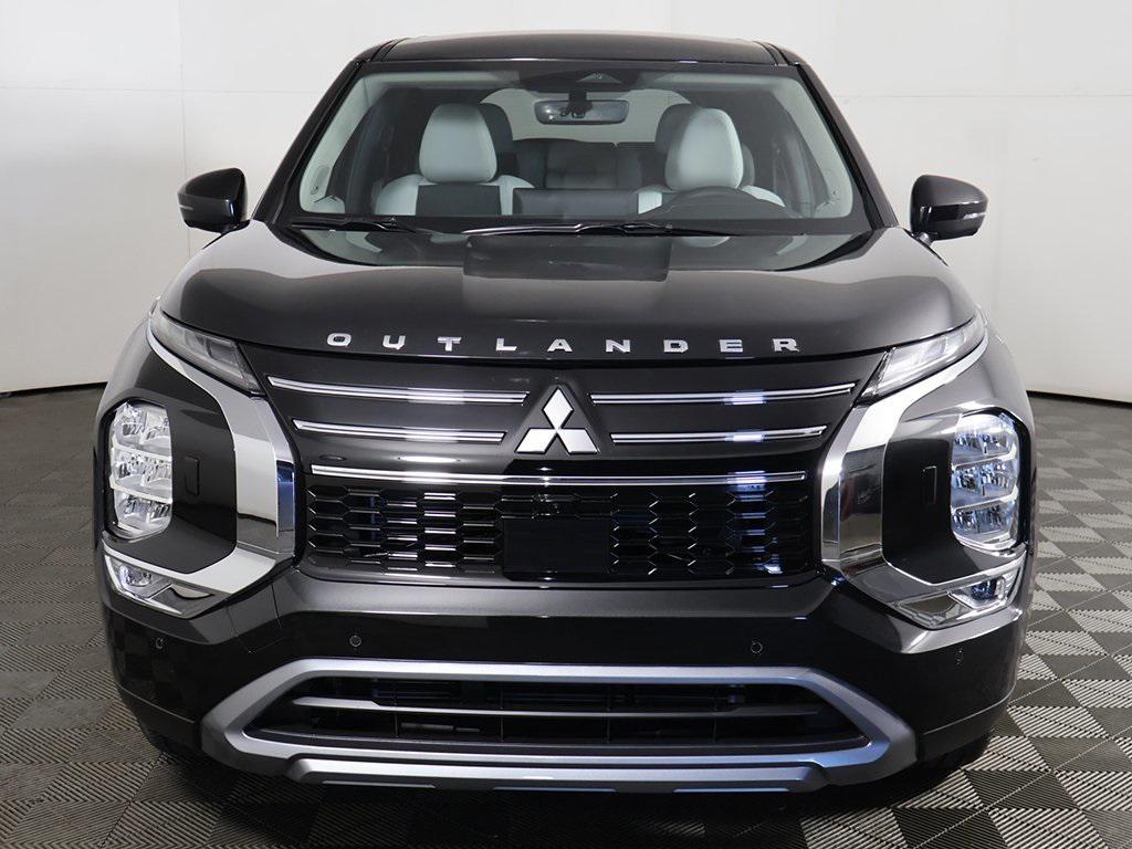 new 2025 Mitsubishi Outlander car, priced at $38,465