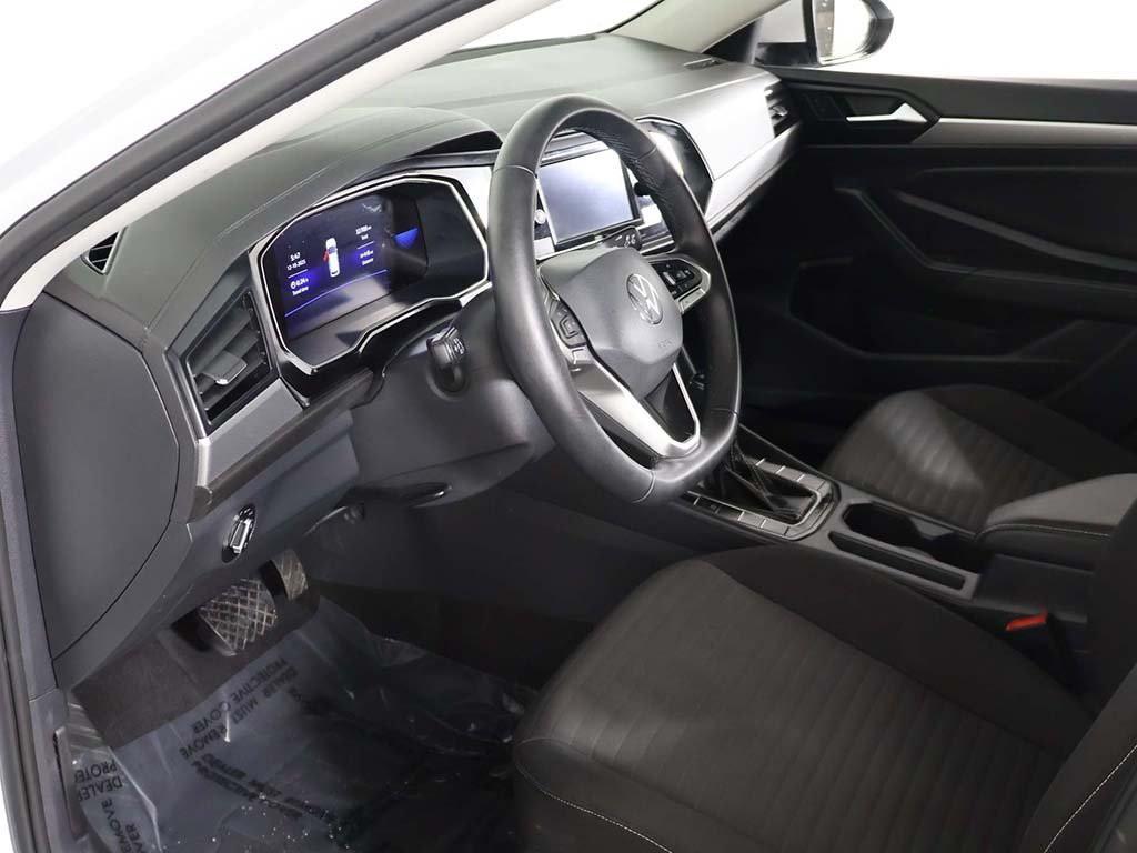 used 2024 Volkswagen Jetta car, priced at $15,499