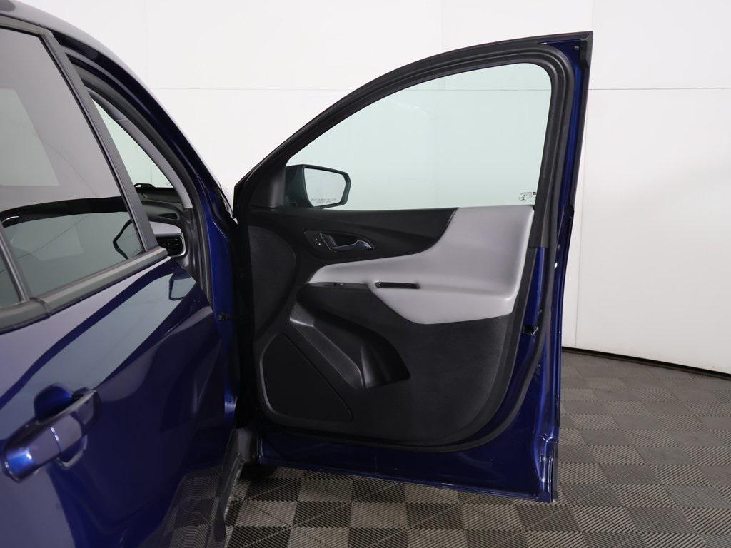 used 2022 Chevrolet Equinox car, priced at $18,899