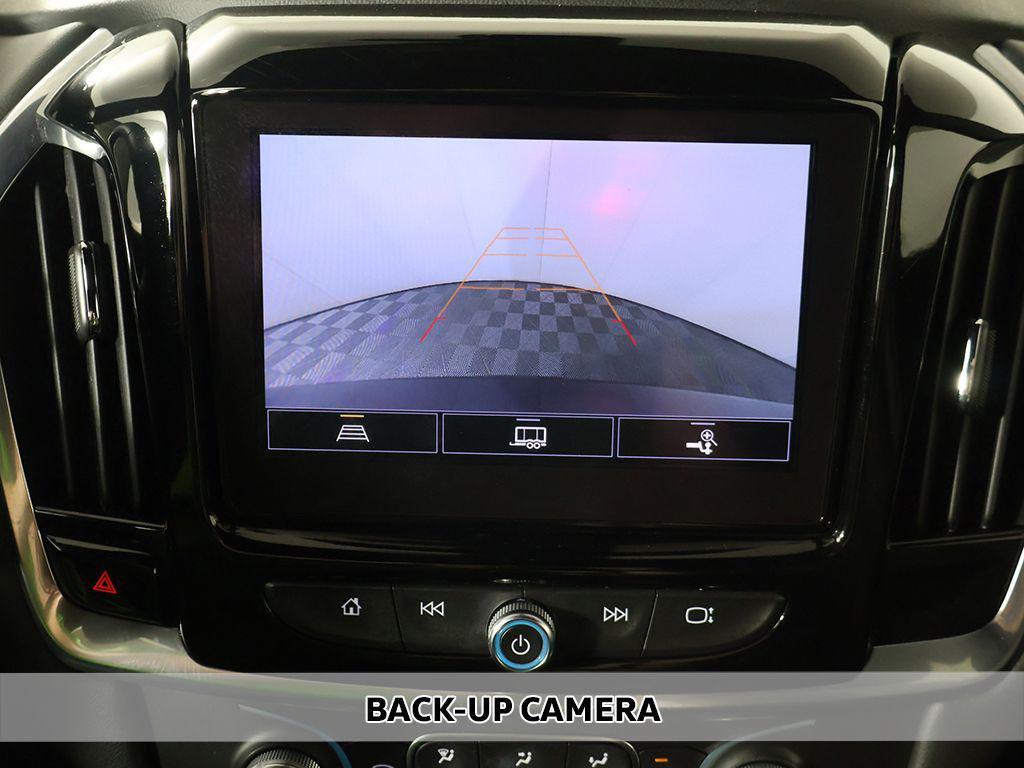 used 2023 Chevrolet Traverse car, priced at $22,990