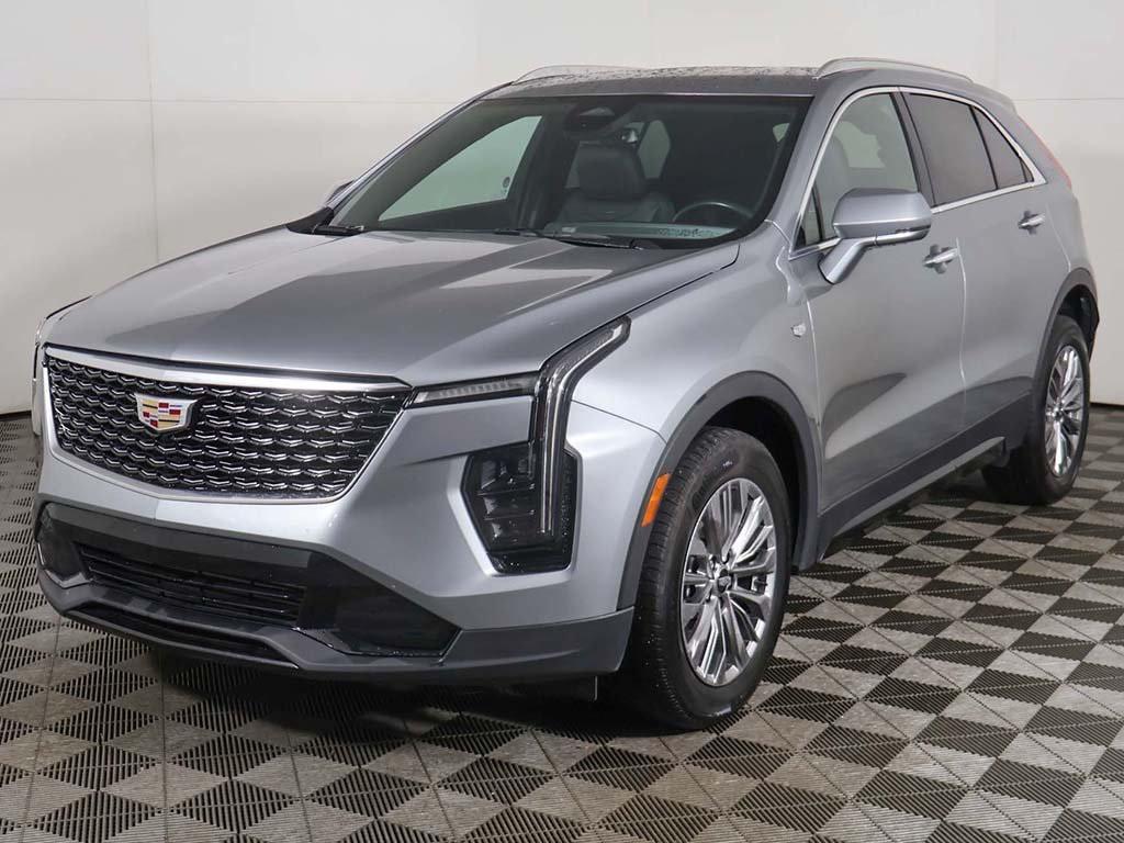used 2024 Cadillac XT4 car, priced at $28,299
