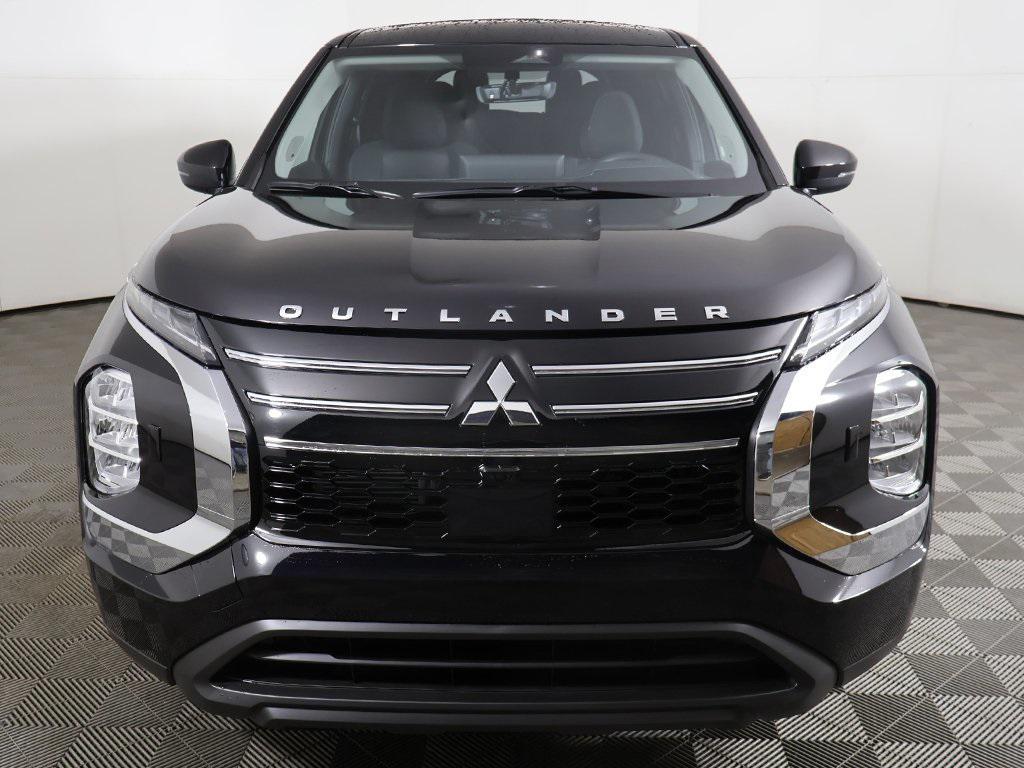 new 2026 Mitsubishi Outlander car, priced at $34,435