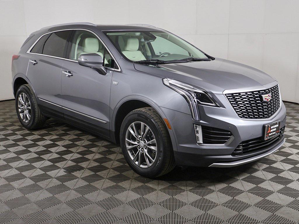 used 2022 Cadillac XT5 car, priced at $26,999