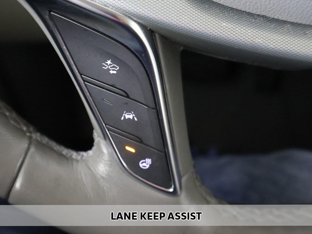 used 2022 Cadillac XT5 car, priced at $26,999