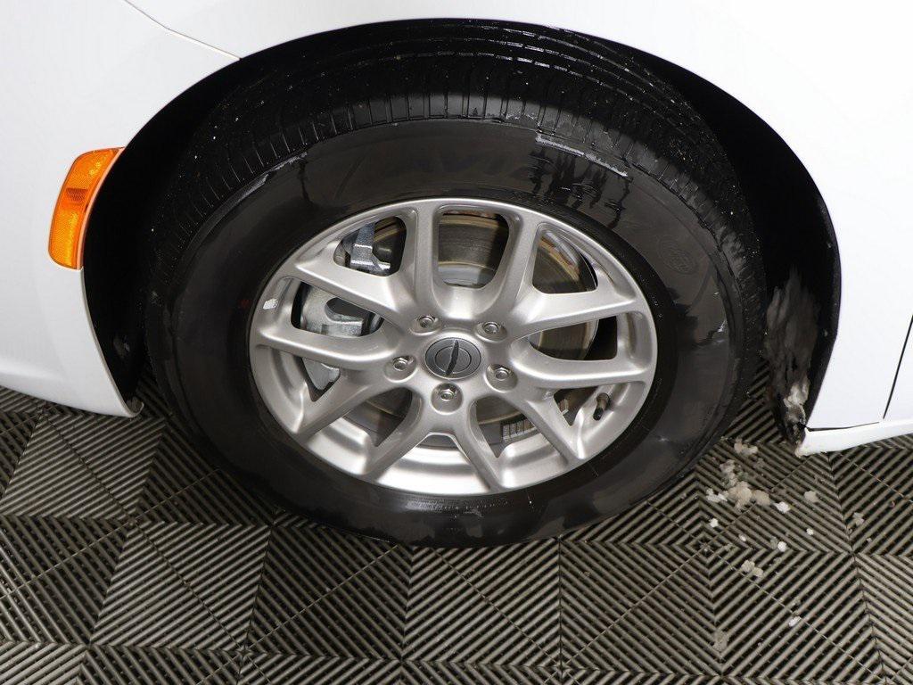 used 2024 Chrysler Pacifica car, priced at $28,599