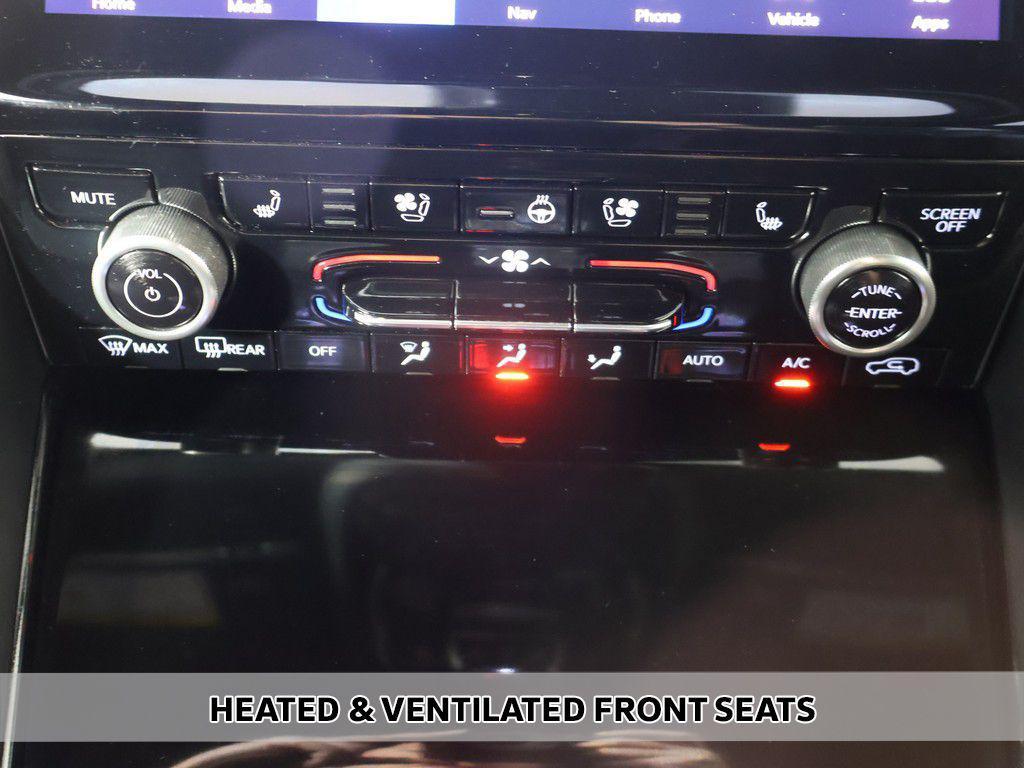 used 2023 Jeep Grand Cherokee L car, priced at $41,899