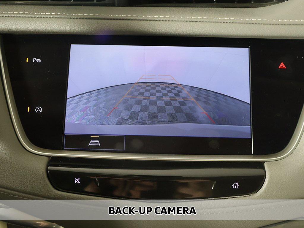 used 2023 Cadillac XT5 car, priced at $28,599