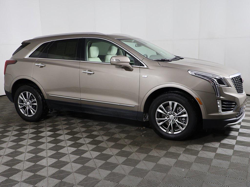 used 2023 Cadillac XT5 car, priced at $28,599