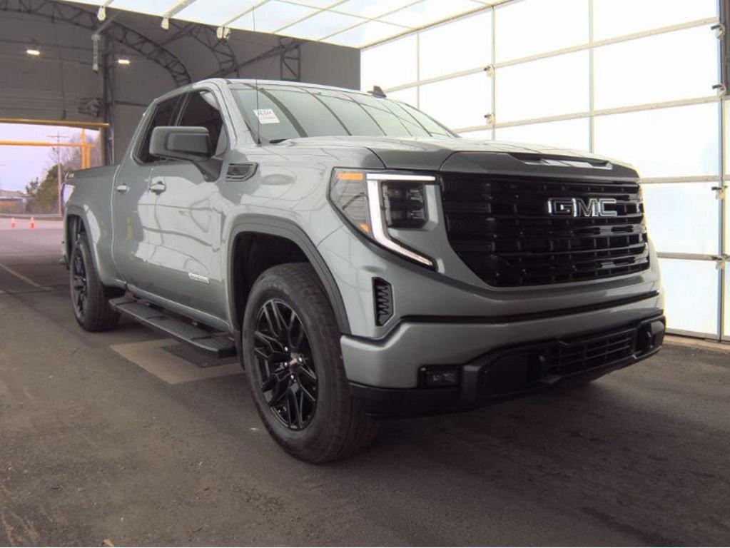 used 2024 GMC Sierra 1500 car, priced at $35,599