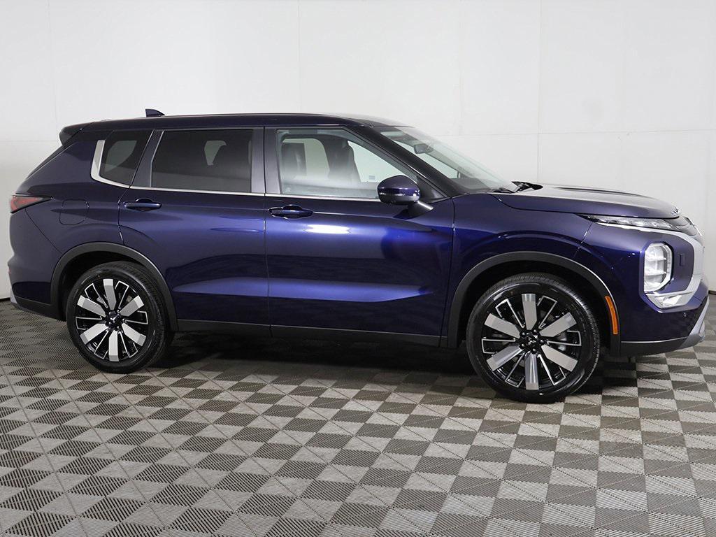 new 2025 Mitsubishi Outlander car, priced at $38,050