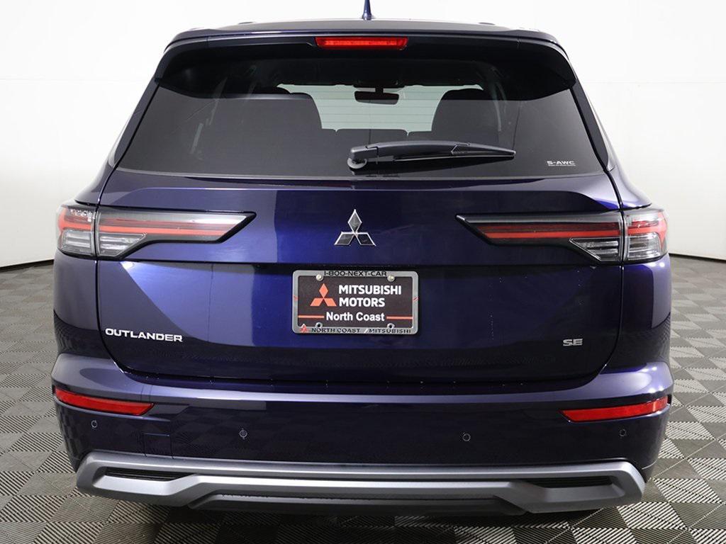new 2025 Mitsubishi Outlander car, priced at $38,050