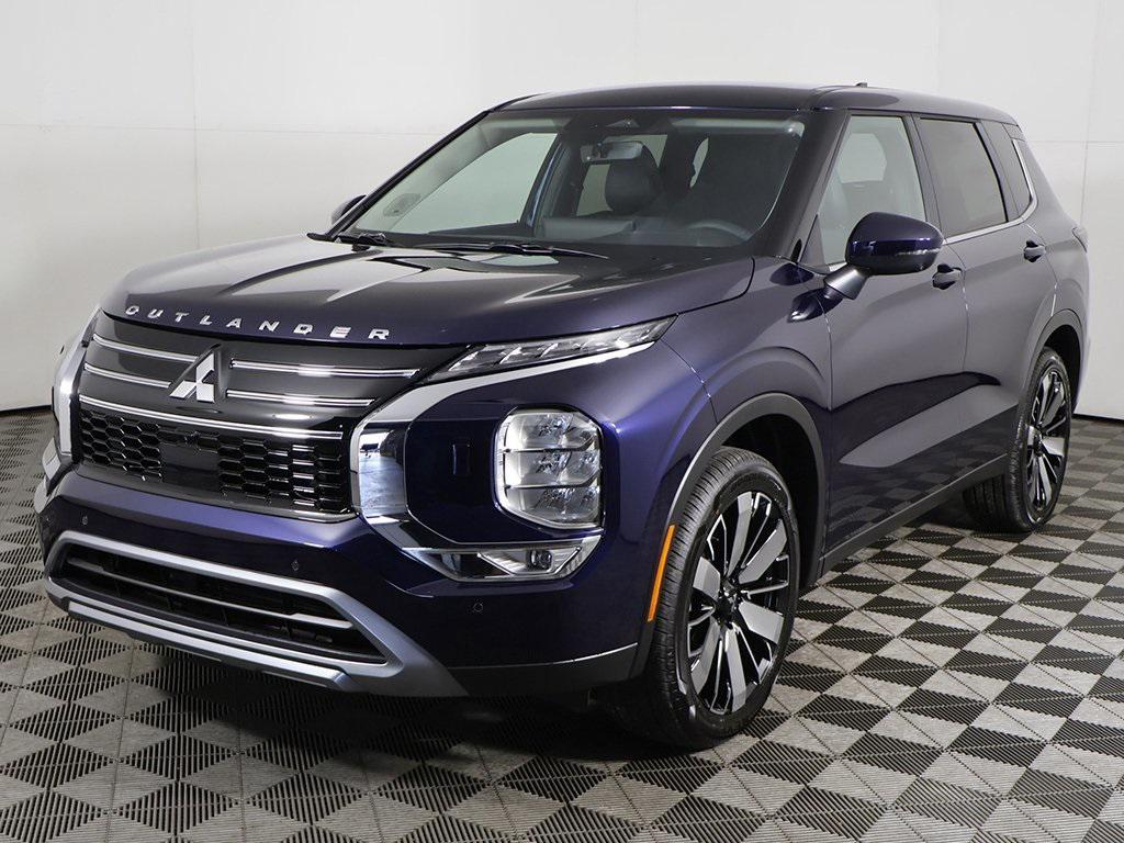 new 2025 Mitsubishi Outlander car, priced at $38,050