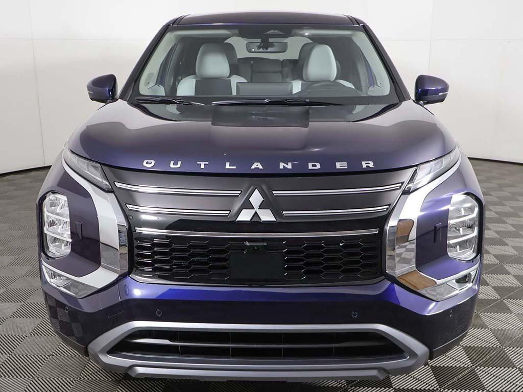 new 2025 Mitsubishi Outlander car, priced at $38,050