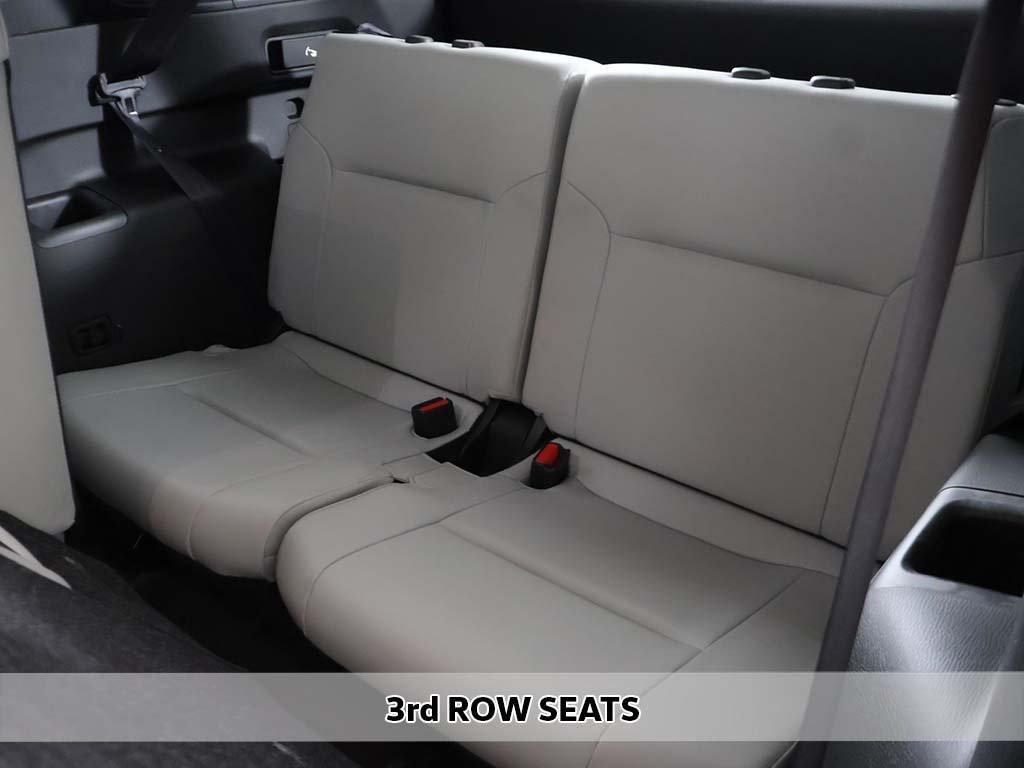 new 2025 Mitsubishi Outlander car, priced at $38,555