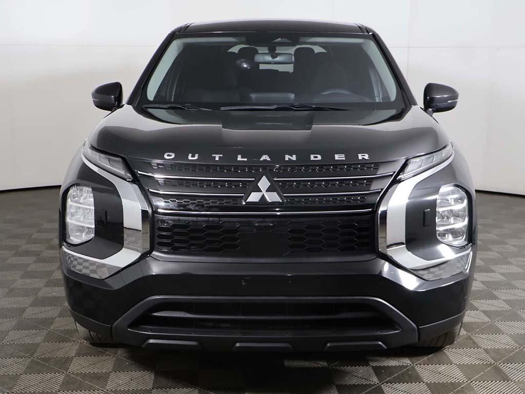 used 2022 Mitsubishi Outlander car, priced at $17,999