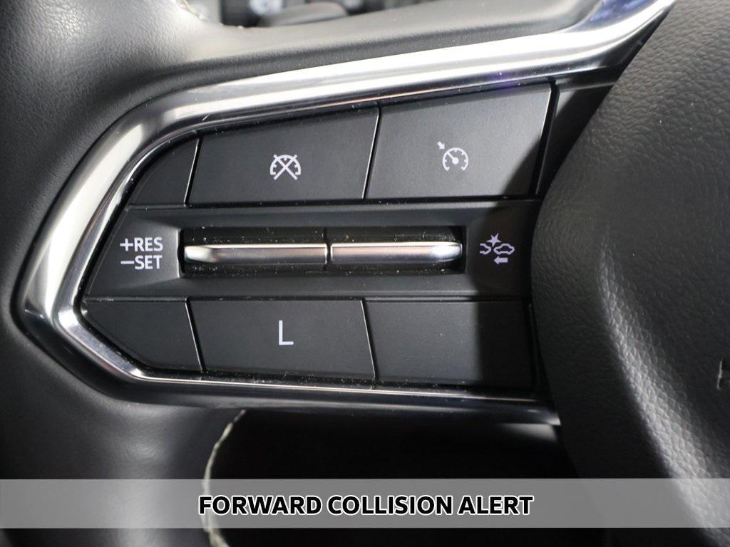 used 2024 Chevrolet Traverse car, priced at $31,490