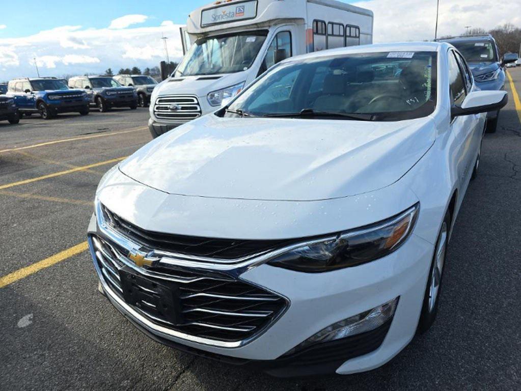 used 2022 Chevrolet Malibu car, priced at $15,559