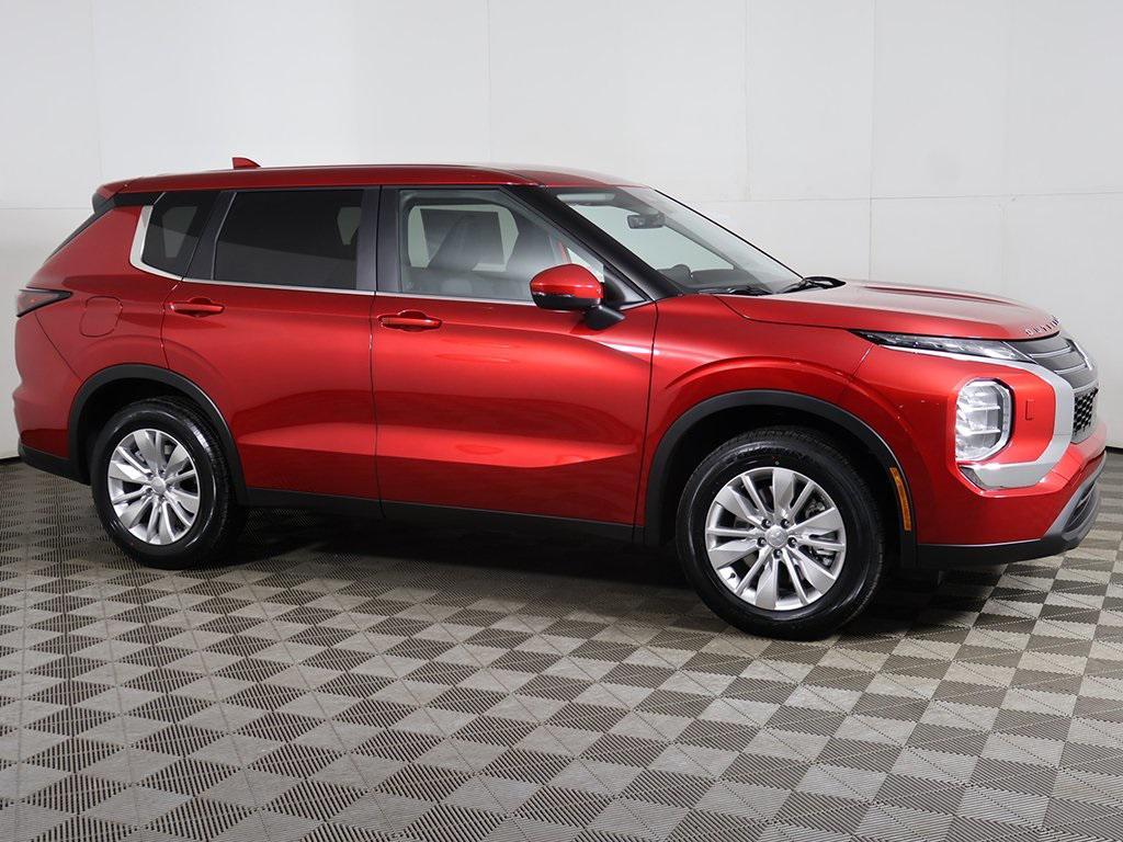 new 2026 Mitsubishi Outlander car, priced at $35,030