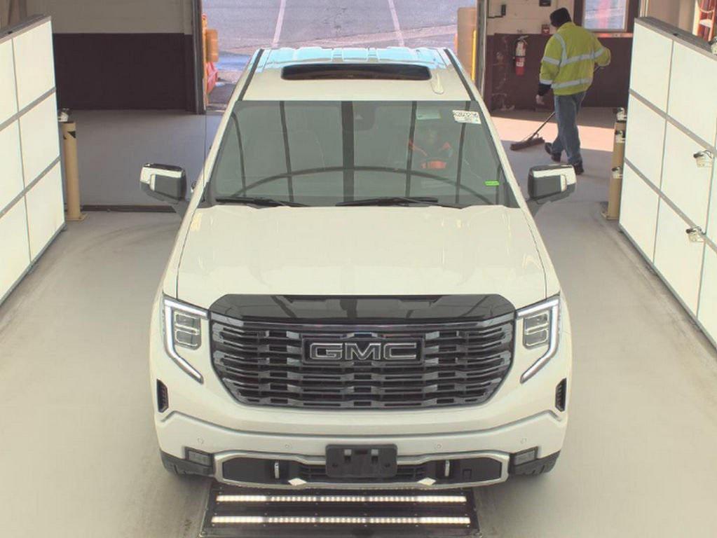 used 2025 GMC Sierra 1500 car, priced at $62,999