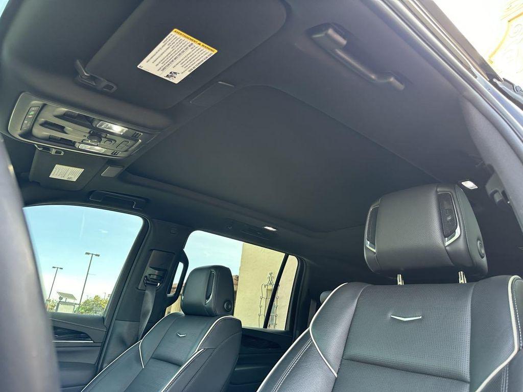 used 2023 Cadillac Escalade ESV car, priced at $69,995