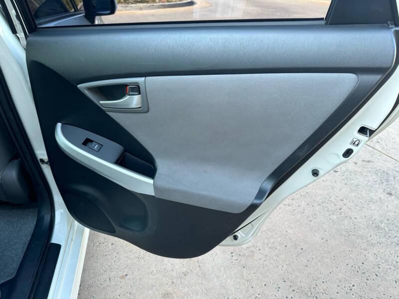 used 2015 Toyota Prius car