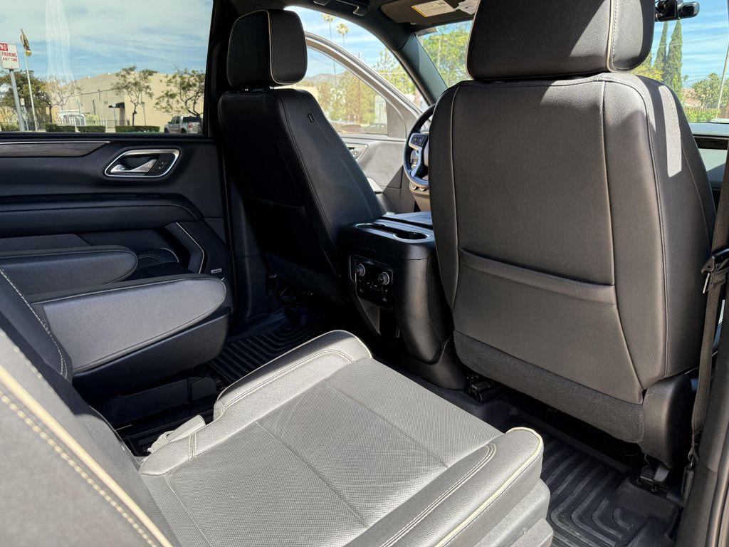 used 2023 Chevrolet Suburban car, priced at $47,995