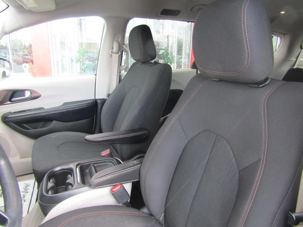 used 2017 Chrysler Pacifica car, priced at $12,995
