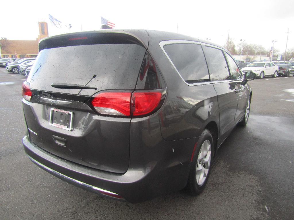 used 2017 Chrysler Pacifica car, priced at $12,995