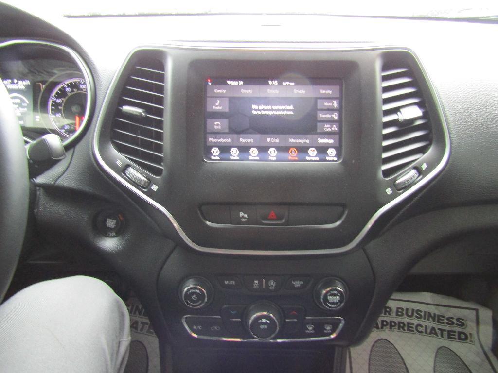 used 2019 Jeep Cherokee car, priced at $12,995