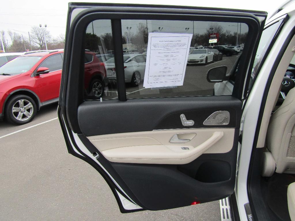 used 2020 Mercedes-Benz GLS 450 car, priced at $30,995