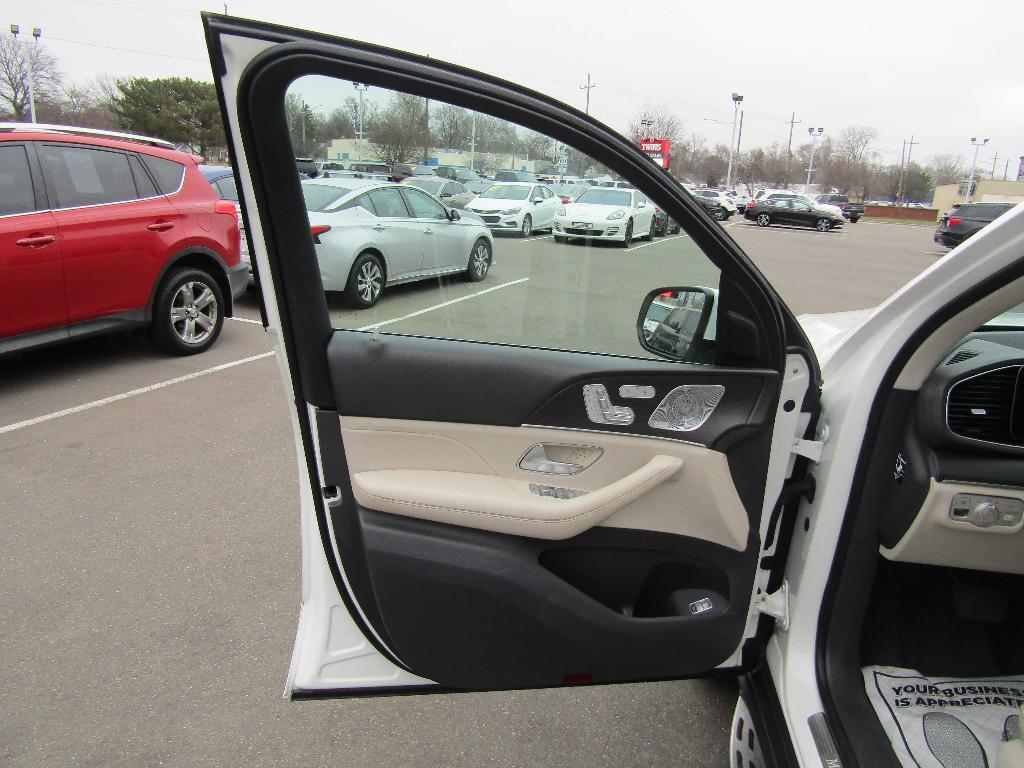 used 2020 Mercedes-Benz GLS 450 car, priced at $30,995