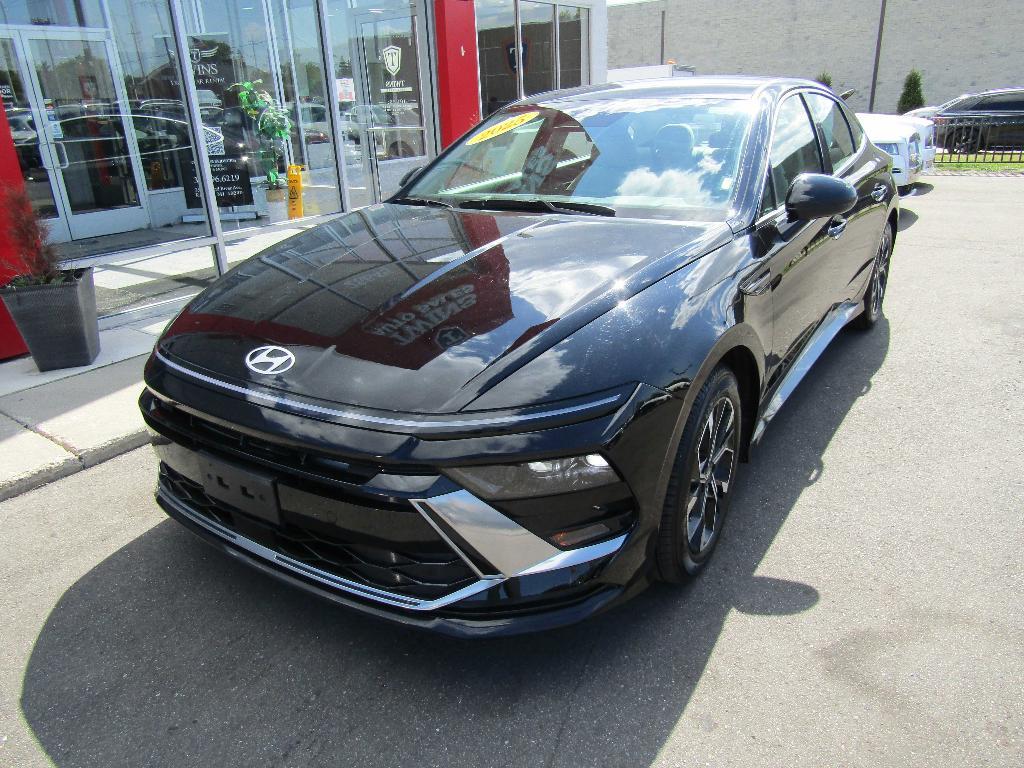 used 2025 Hyundai Sonata car, priced at $23,995