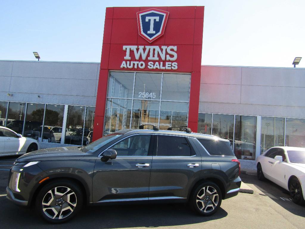 used 2023 Hyundai Palisade car, priced at $24,995