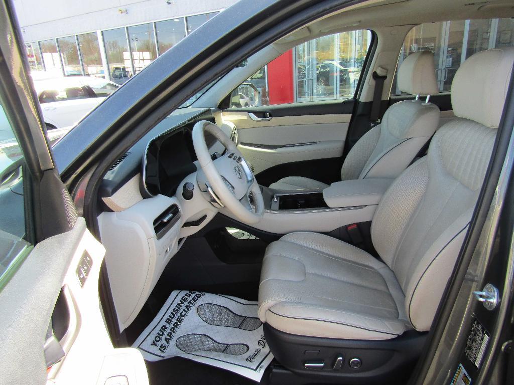 used 2023 Hyundai Palisade car, priced at $24,995