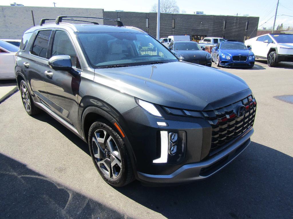 used 2023 Hyundai Palisade car, priced at $24,995
