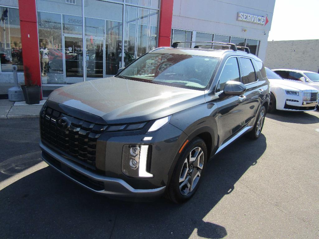 used 2023 Hyundai Palisade car, priced at $24,995