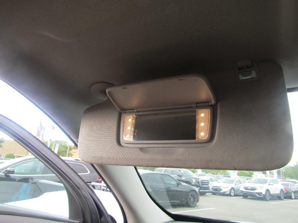 used 2021 Chevrolet Traverse car, priced at $16,995