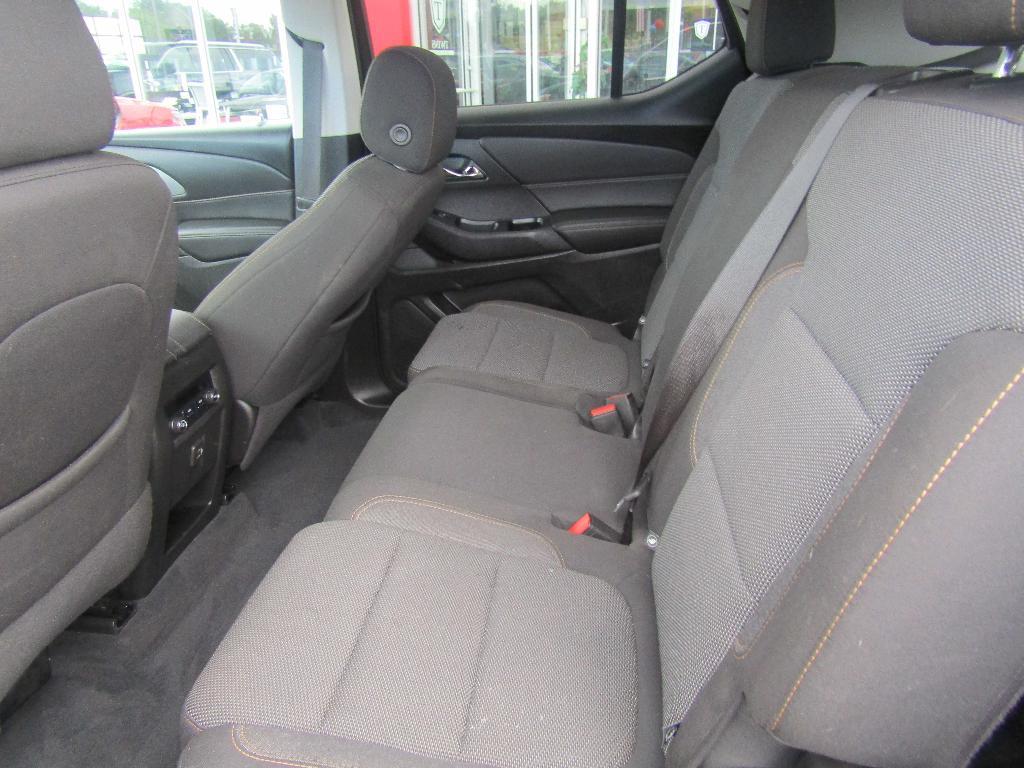 used 2021 Chevrolet Traverse car, priced at $16,995