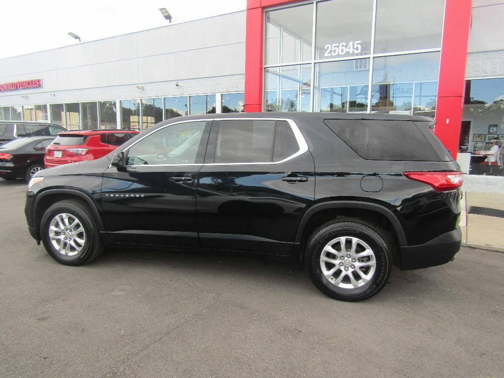 used 2021 Chevrolet Traverse car, priced at $16,995