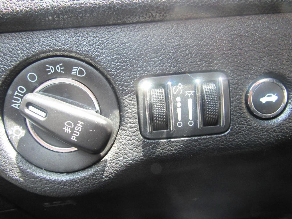used 2020 Chrysler 300 car, priced at $16,995