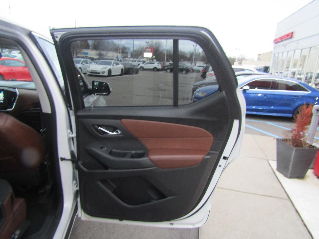 used 2018 Chevrolet Traverse car, priced at $16,995