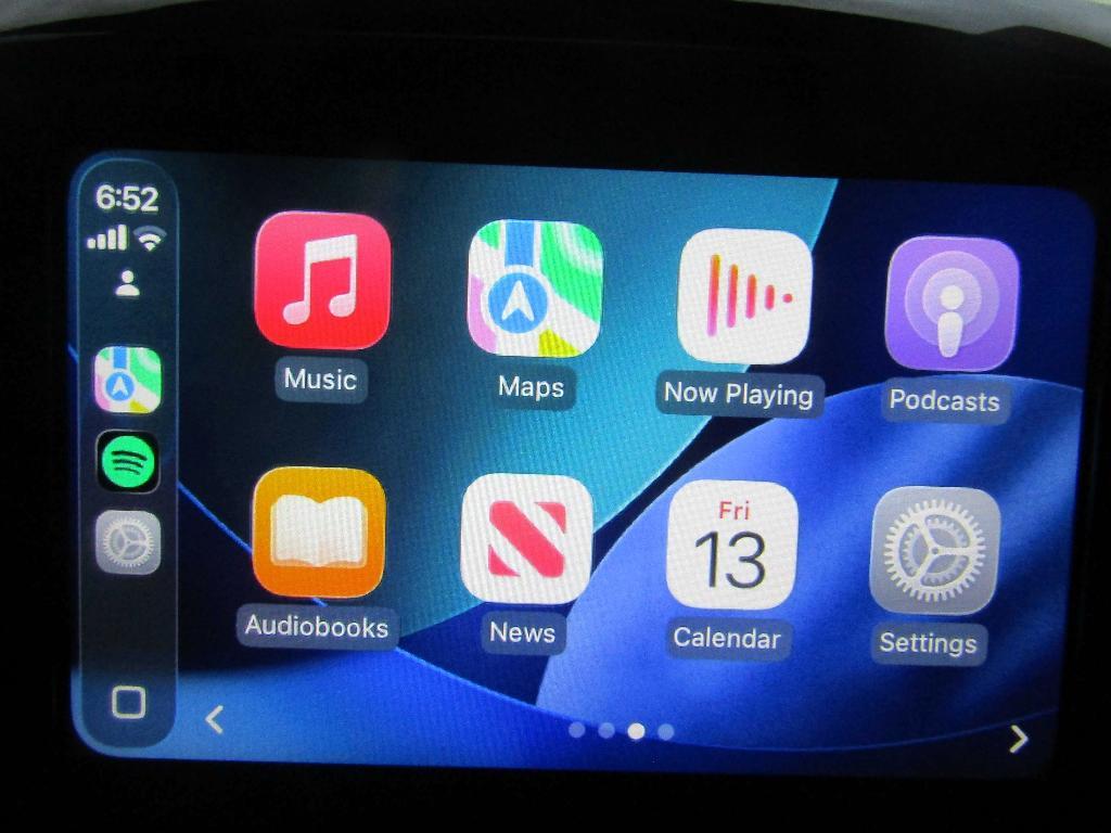 used 2018 Chevrolet Traverse car, priced at $16,995