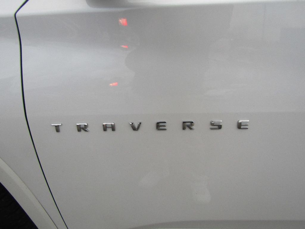used 2018 Chevrolet Traverse car, priced at $16,995