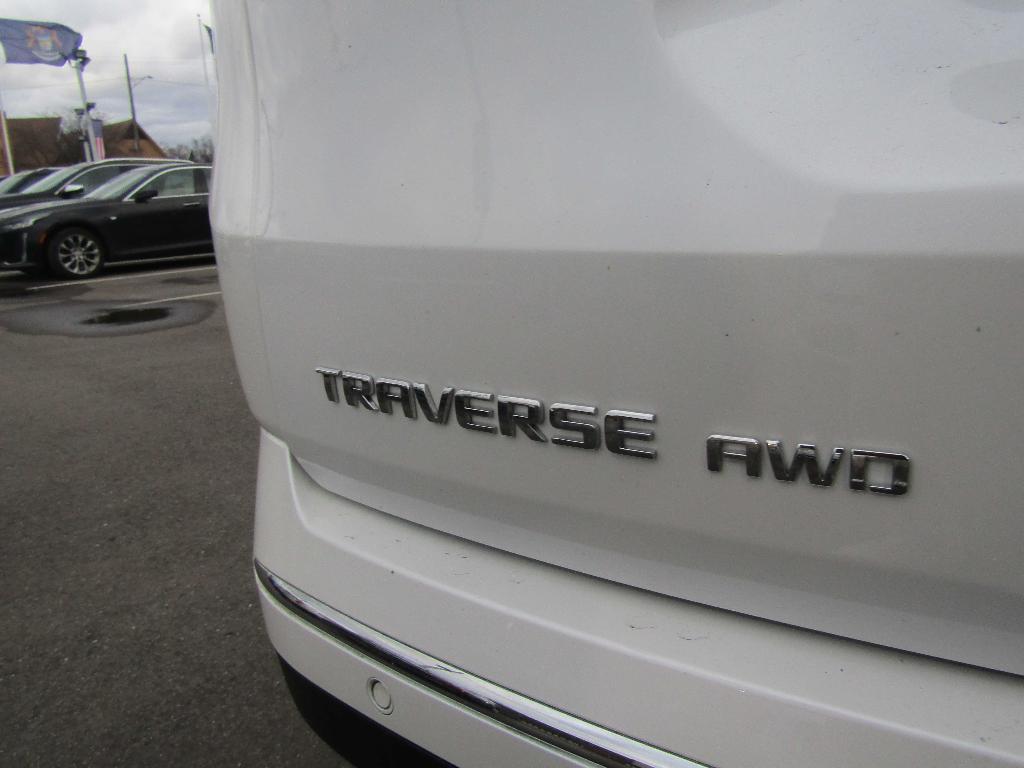 used 2018 Chevrolet Traverse car, priced at $16,995