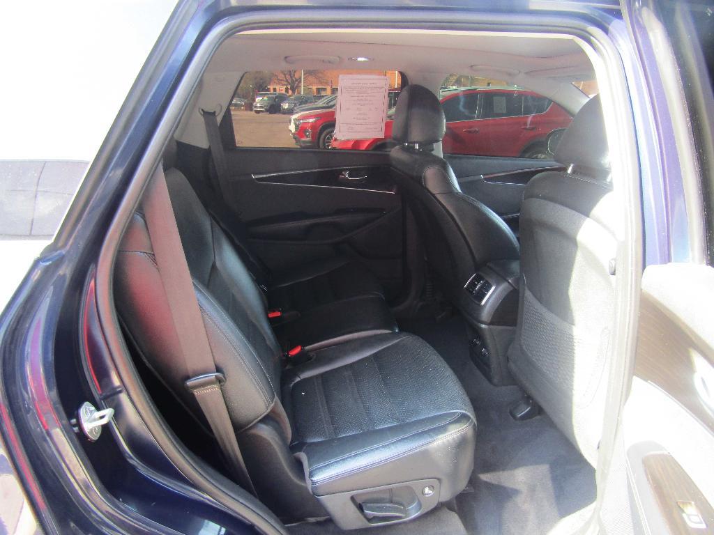 used 2020 Kia Sorento car, priced at $14,995
